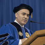Permalink to Kasparov Delivers Commencement Speech at Saint Louis University – Receives Honorary Doctorate of Laws